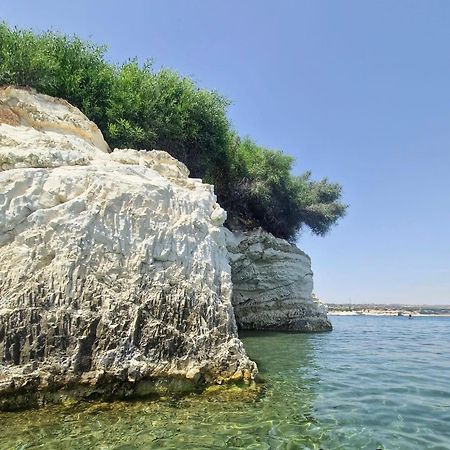 Governors Beach Costas Apts Esterno foto
