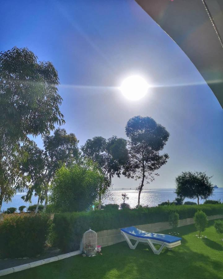 Governors Beach Costas Apts Esterno foto