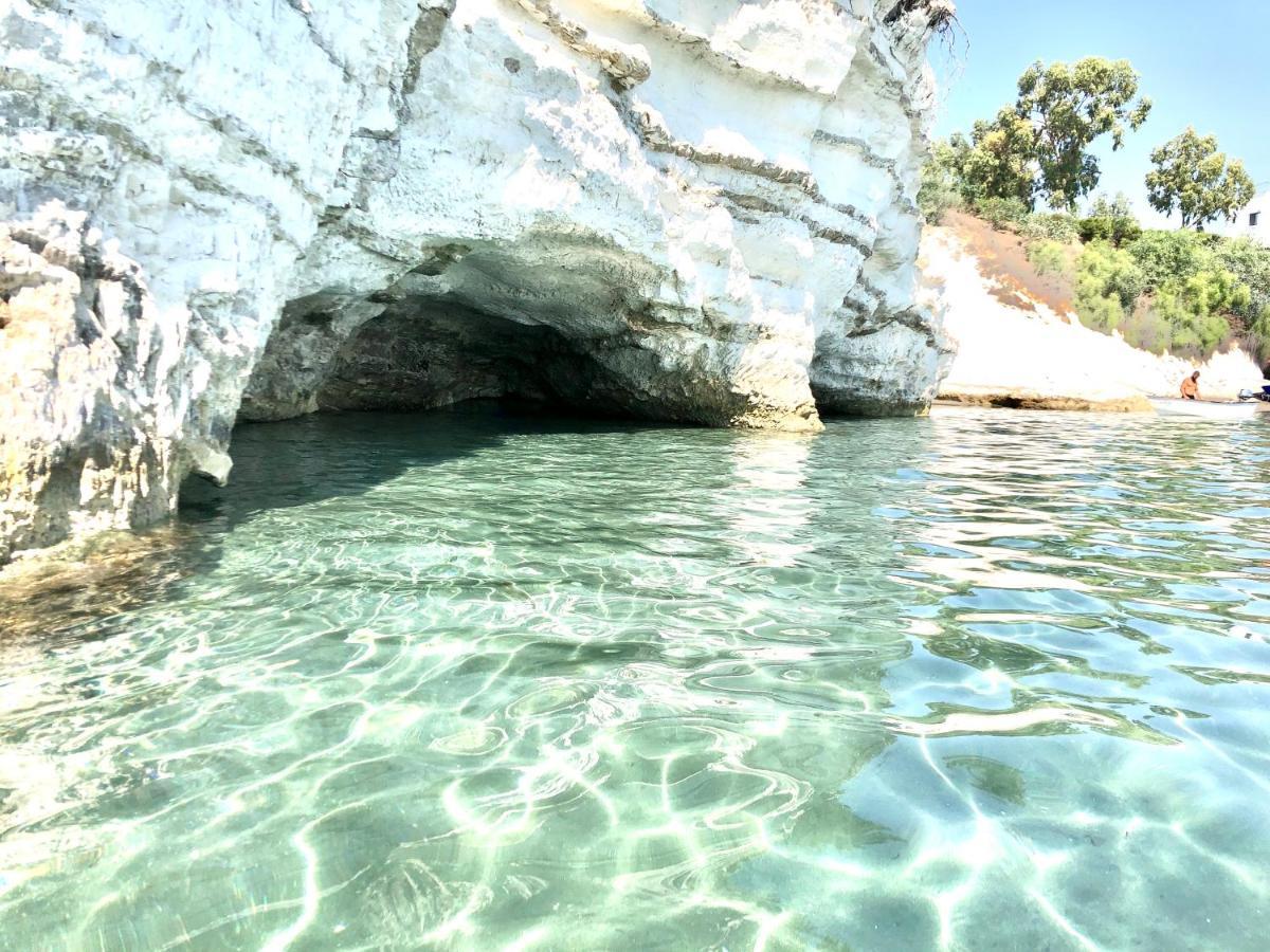 Governors Beach Costas Apts Esterno foto